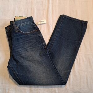 Aeropostale women's size 28 x 28 Essex straight leg medium wash jeans, New